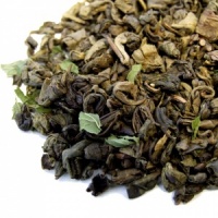 Menthos Green Tea Triunes - No.67